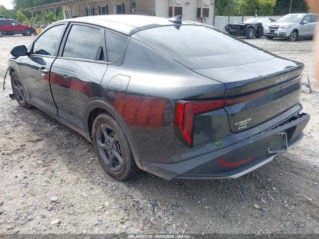 2025 KIA K4 LXS 3