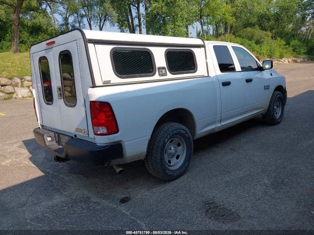 2017 RAM 1500 TRADESMAN 4X4 6'4 BOX 4