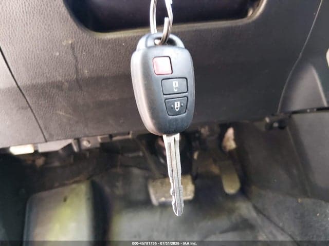 2018 TOYOTA RAV4 LE 11