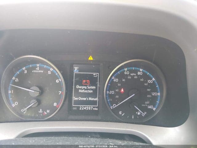 2018 TOYOTA RAV4 LE 7