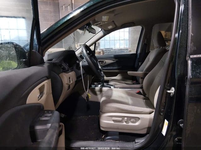 2019 HONDA PILOT EX 5