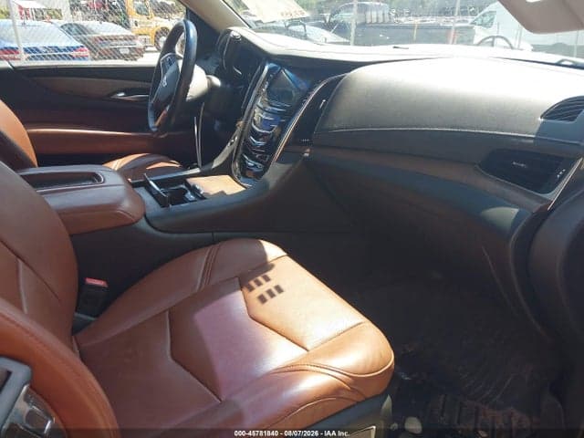 2017 CADILLAC ESCALADE LUXURY 5