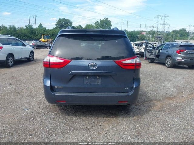 2017 TOYOTA SIENNA LE 8 PASSENGER 16