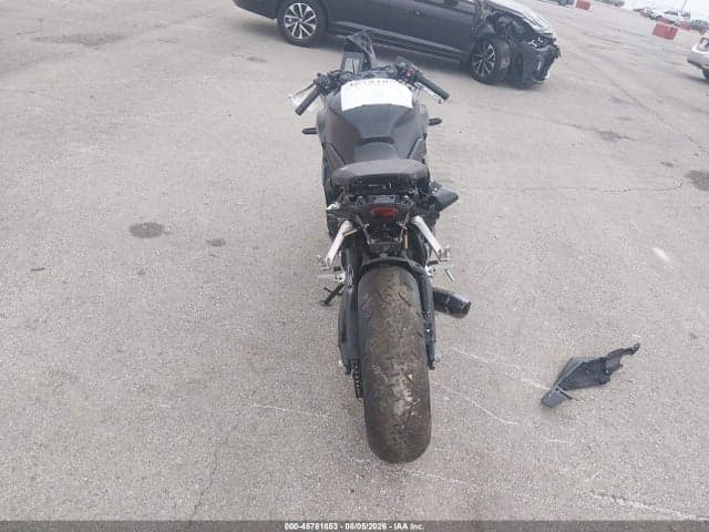 2026 HONDA CBR650 R 6