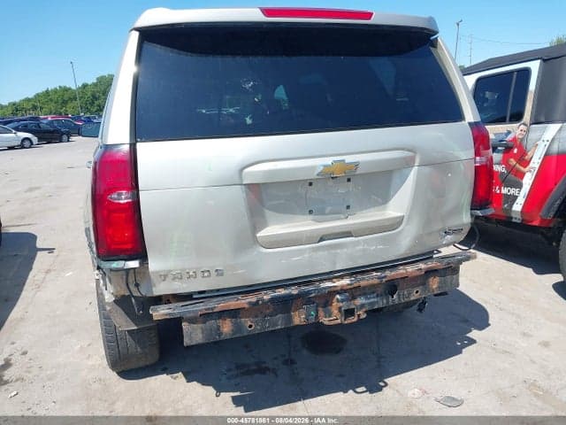 2017 CHEVROLET TAHOE PREMIER 18
