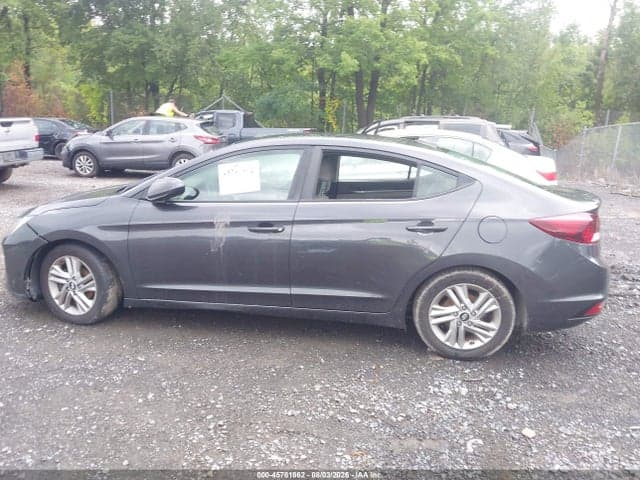 2020 HYUNDAI ELANTRA SEL 14