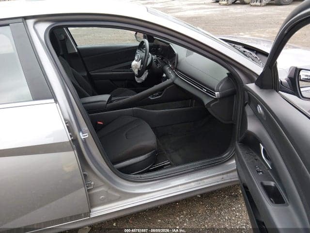2025 HYUNDAI ELANTRA SEL CONVENIENCE 5