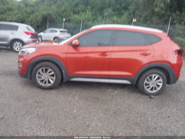 2017 HYUNDAI TUCSON SE 15