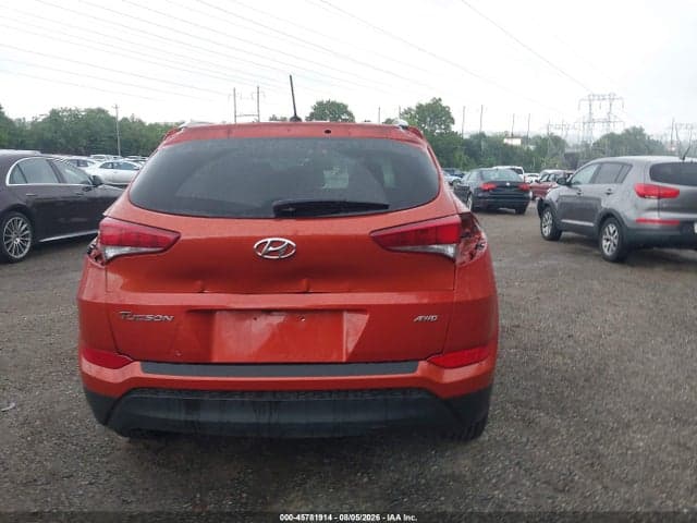 2017 HYUNDAI TUCSON SE 17