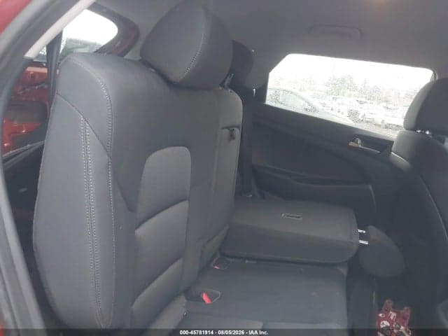 2017 HYUNDAI TUCSON SE 8