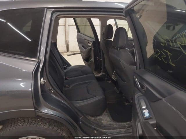 2020 SUBARU FORESTER PREMIUM 8
