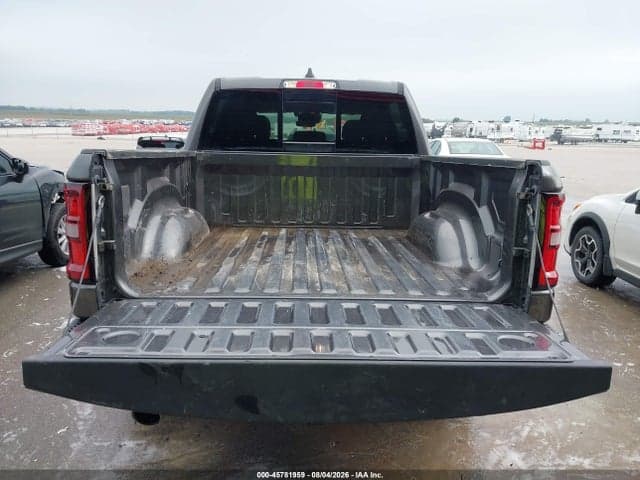 2025 RAM 1500 WARLOCK 4X4 5'7 BOX 18