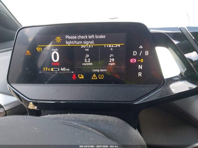 2023 VOLKSWAGEN ID.4 PRO 7