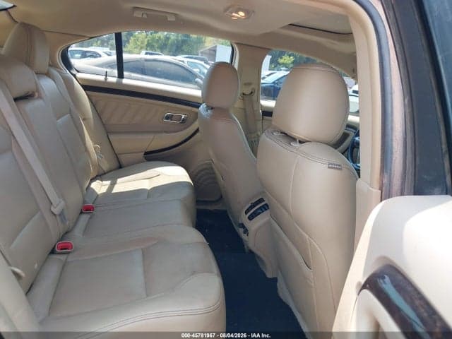 2017 FORD TAURUS LIMITED 8