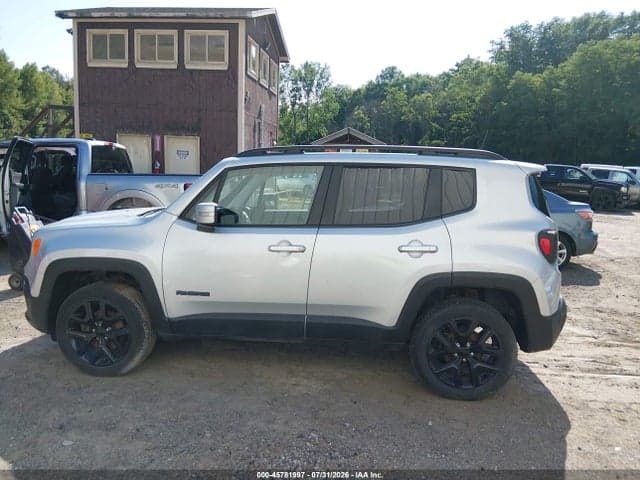 2018 JEEP RENEGADE ALTITUDE 4X4 13