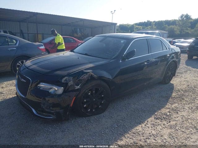 2018 CHRYSLER 300 TOURING L AWD 2