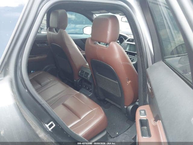 2017 JAGUAR F-PACE S 8