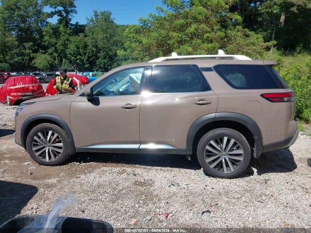 2024 NISSAN PATHFINDER PLATINUM 4WD 14