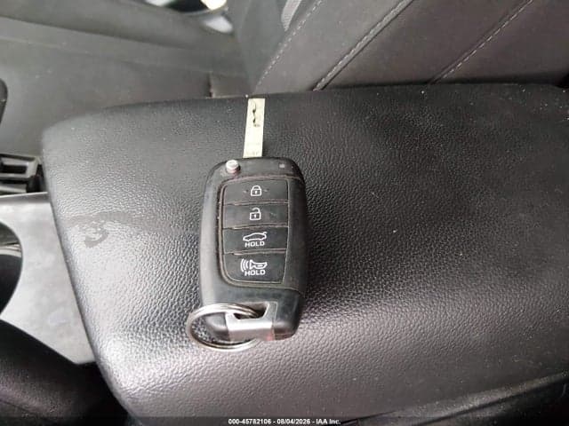 2021 HYUNDAI ELANTRA SE 11