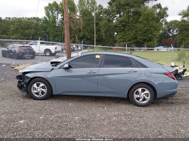 2021 HYUNDAI ELANTRA SE 15