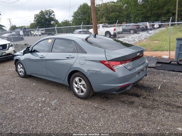 2021 HYUNDAI ELANTRA SE 3