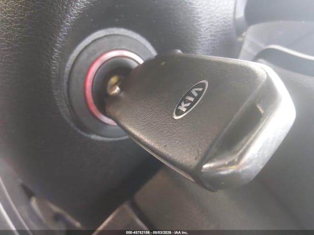 2020 KIA SOUL LX 11