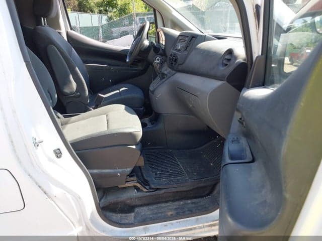 2017 NISSAN NV200 S 5