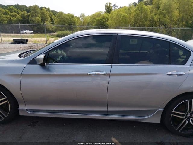 2017 HONDA ACCORD SPORT SE 14