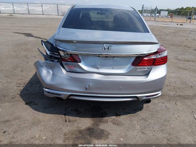 2017 HONDA ACCORD SPORT SE 18