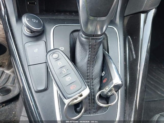 2017 FORD FOCUS TITANIUM 11