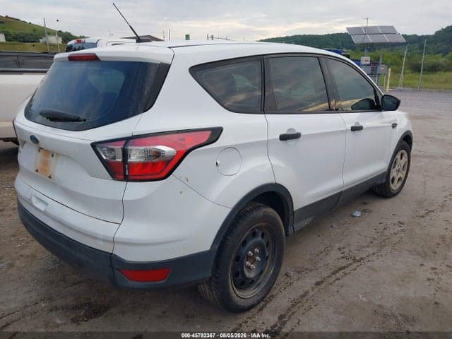 2017 FORD ESCAPE S 4