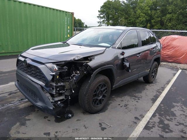 2022 TOYOTA RAV4 LE 2