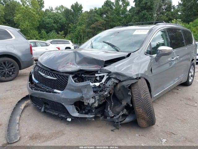 2022 CHRYSLER PACIFICA LIMITED 6