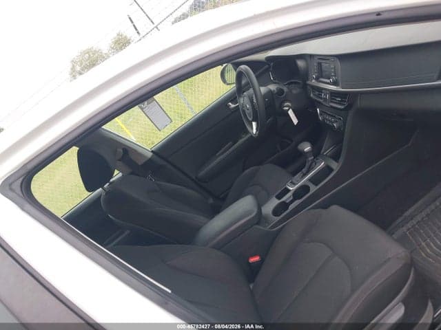 2017 KIA OPTIMA LX 5