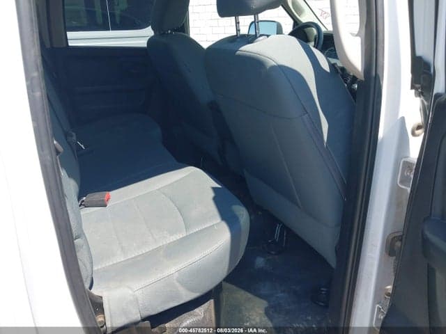 2017 RAM 1500 TRADESMAN 4X4 6'4 BOX 8