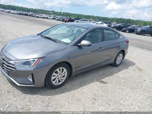 2019 HYUNDAI ELANTRA SE 2