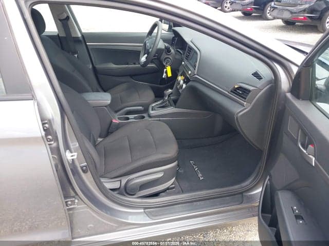 2019 HYUNDAI ELANTRA SE 5