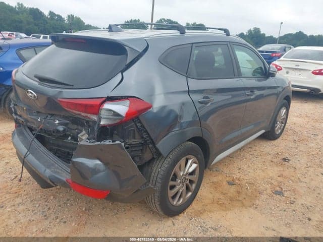2017 HYUNDAI TUCSON SE PLUS 4