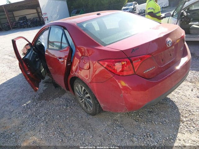 2019 TOYOTA COROLLA XLE 3