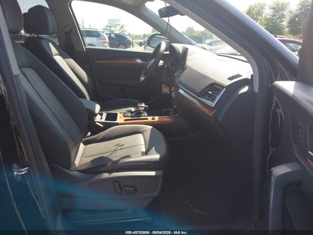 2021 AUDI Q5 PREMIUM 45 TFSI QUATTRO S TRONIC 5