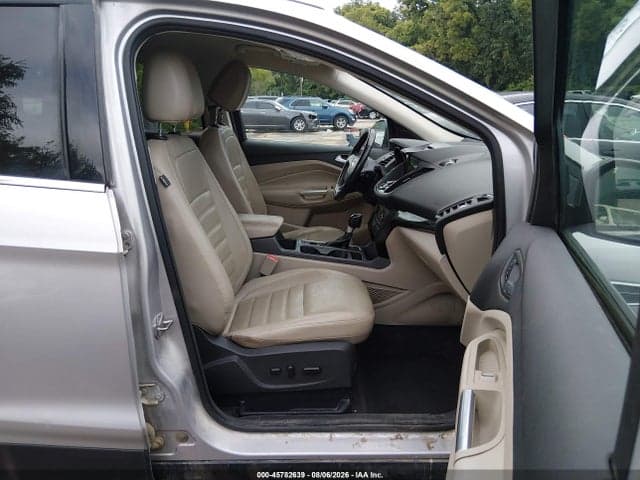 2017 FORD ESCAPE TITANIUM 5