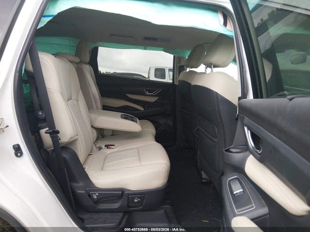 2019 SUBARU ASCENT LIMITED 8