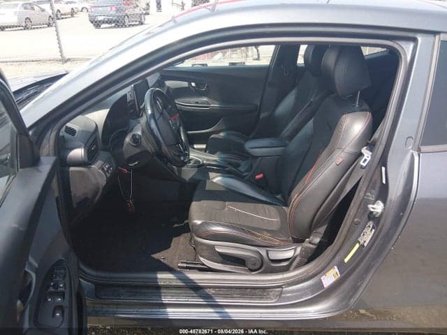 2020 HYUNDAI VELOSTER 2.0 PREMIUM 18