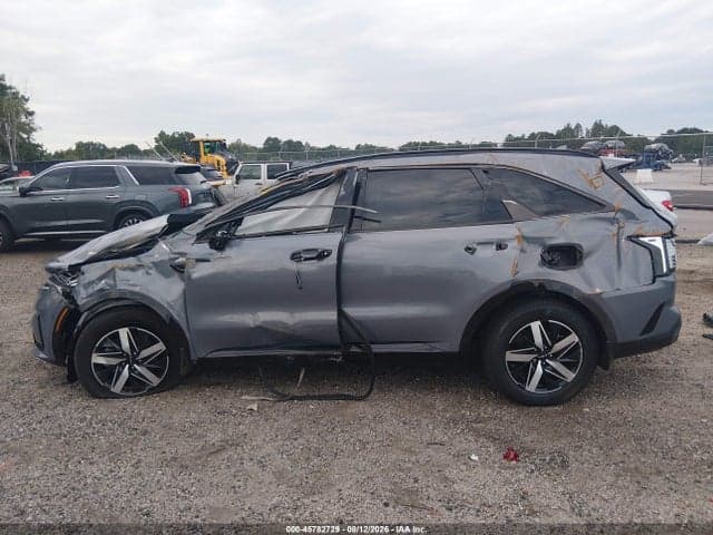 2023 KIA SORENTO S 14