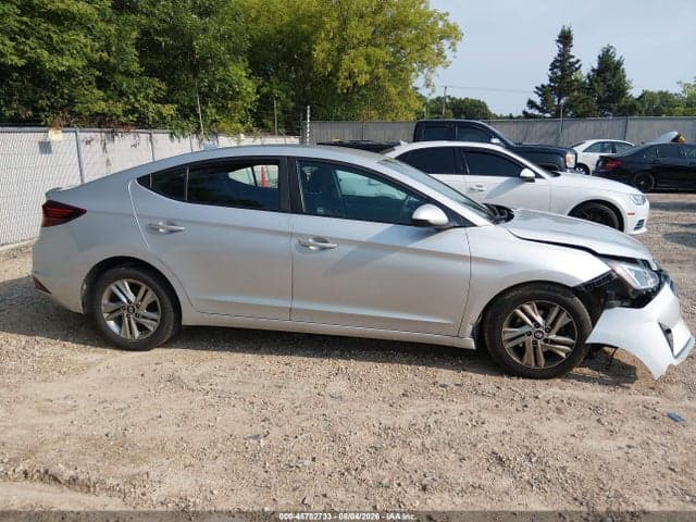 2019 HYUNDAI ELANTRA SEL 14