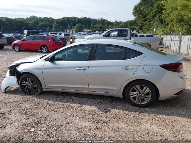 2019 HYUNDAI ELANTRA SEL 15