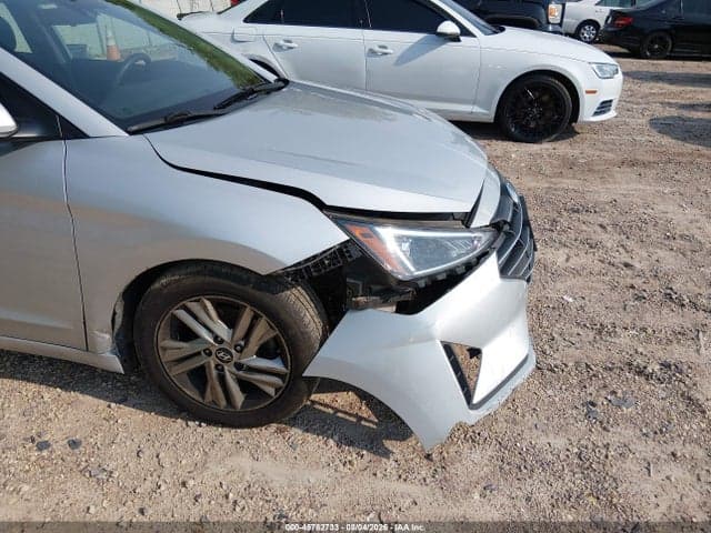 2019 HYUNDAI ELANTRA SEL 19