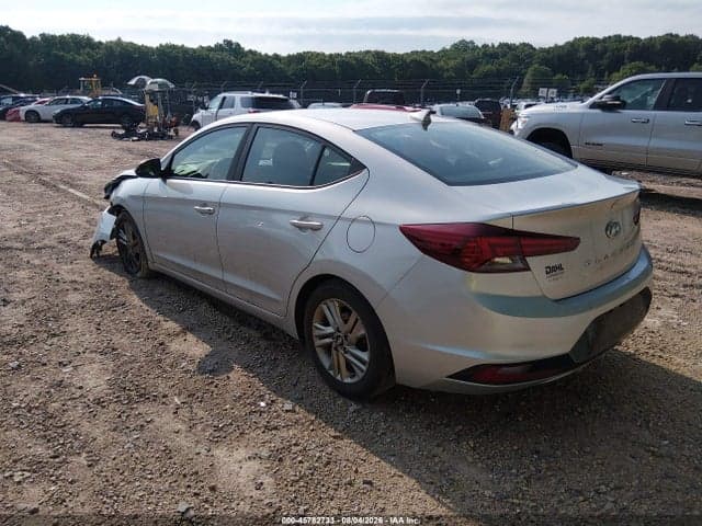 2019 HYUNDAI ELANTRA SEL 3