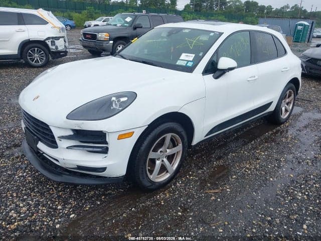 2020 PORSCHE MACAN 2