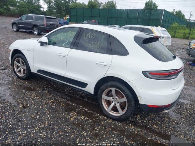 2020 PORSCHE MACAN 3